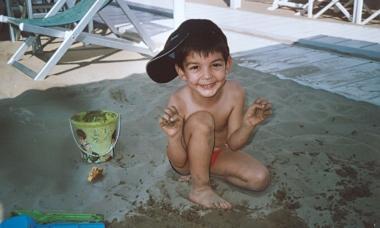 Tanti auguri a Marco Alpino che oggi compie 4 anni. Papà Nicola, mamma Maria, Roberta, Amanda ...