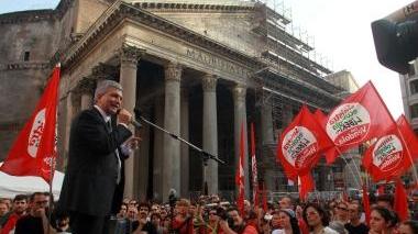 Comizio di Vendola leader di Sel