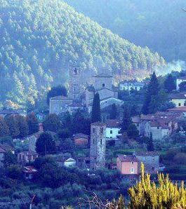 Labitato di Pieve di Compito (foto darchvio) 