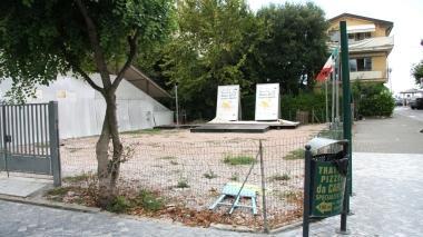 Il giardino di Tonfano che ospitava gli incontri di Marina Eventi