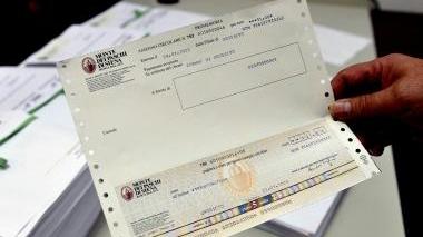 <b>ASSEGNI.</b> Negli uffici del Comune pronti per essere spediti