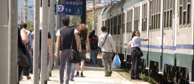 TRENI - ARRIVI E PARTENZE
