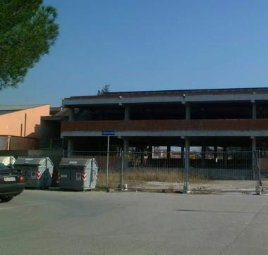 La scuola media De Nobili 
