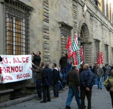 Una protesta dei comitati contro Alce 