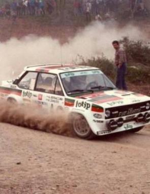 Limmagine di una vecchia edizione del rally elbano 