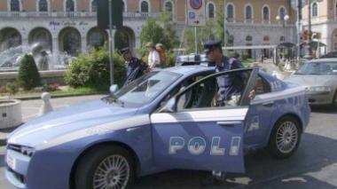 Pochi nonostante il patto, i poliziotti in corteo