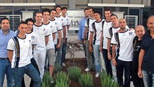 Foto di gruppo per il Valentina’s Qui sopra Fabio Dani