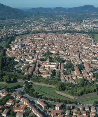Le mura viste dallalto 