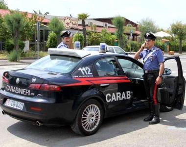 In via Carlo Levi sono intervenuti i carabineri