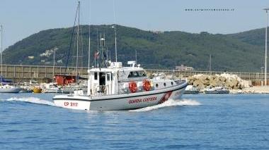 La motovedetta della Capitaneria di porto