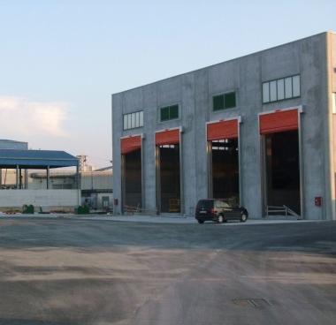 <b>ERRE ERRE.</b> Lingresso dellimpianto per produrre bricchette 