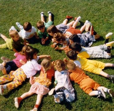 Lintervento della Regione salva tre sezioni nelle scuole dellinfanzia del circondario  