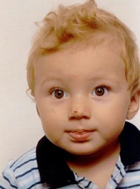 PRIMO COMPLEANNO!! Oggi Lorenzo spegne la sua prima candelina. Un milione di uguri dalla tata ...