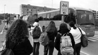 Studenti alla fermata