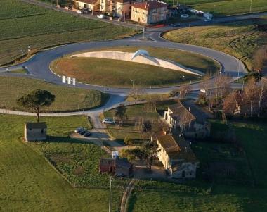 Arte nelle rotonde? Facciamo un referendum