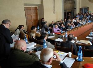 Premi  ai dirigenti comunali:  in diciassette si spartiscono 174.000 euro