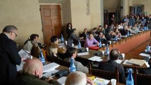 Premi ai dirigenti comunali: in diciassette si spartiscono 174.000 euro