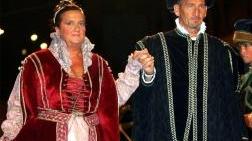 Due figuranti del Palio di Cerreto