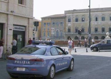 Una pattuglia in centro 