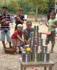 Bambini impegnati nei laboratori 