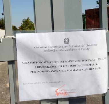 L’isola ecologica di Santa Croce messa sotto sequestro dai carabinieri del Noe in seguito all’esposto del centrodestra