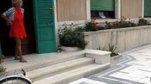 I vandali dei tombini tornano in azione