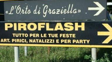 Ma "natalizi" con quante "z" si scrive?