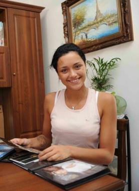 Ilenia Neri eletta Miss Toscana alle finali regionali di Casciana Terme e in gara per il titolo di Miss Italia a Salsomaggiore Ha un passato da giocatrice di pallavolo  