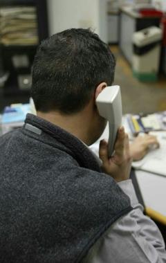 <b>AL TELEFONO.</b> Troppo spesso muto 