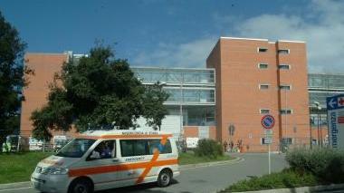 L’ospedale della Versilia e sotto i locali del Sert dove si curano le dipendenze soprattutto dalla droga