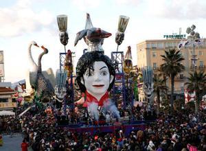 Carnevale, la cartapestasparisce dai carri