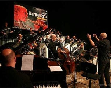 Un gruppo che si &egrave; esibito nel corso di BargaJazz 2010 