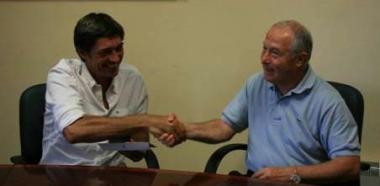 Velasco Vitali con il sindaco Domenico Lombardi        