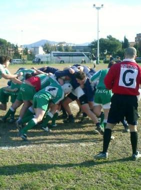 <b>MISCHIA. </b> Unazione di una squadra del Rugby Livorno 