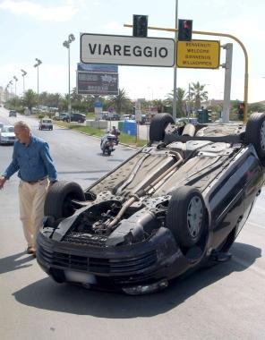 <b>LINCIDENTE.</b> Lauto ribaltata 