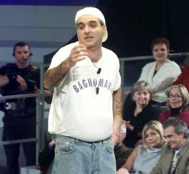 Giorgio Panariello nei panni di Mario il bagnino di Forte dei Marmi  