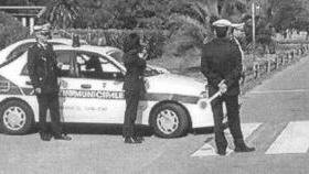 <b>CONTROLLI.</b> Un posto di blocco della municipale