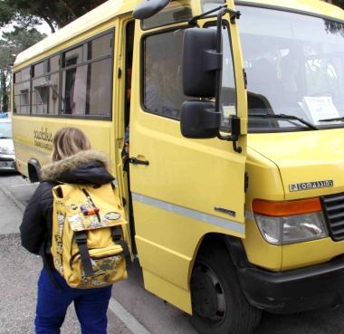 Scuolabus: ritardi per lavvio del nuovo servizio 