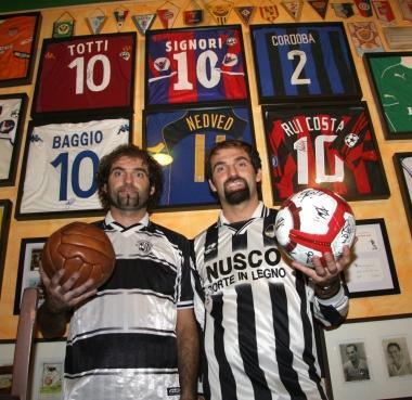 <b>NUOVO LOCALE. </b>I gemelli Freschi titolari della pizzeria    