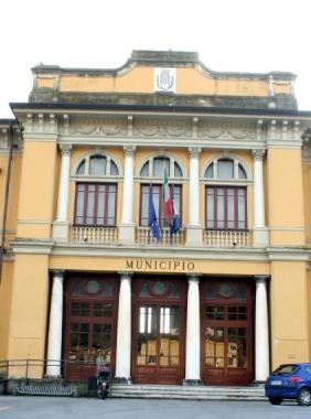 <b>ASSUNZIONI.</b> Il municipio   