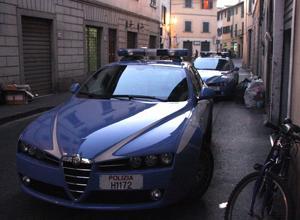 Cinese preso con due pistole nello zaino