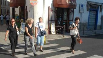 Il punto in cui l’anziana donna stava attraversando quando venne urtata dall’auto