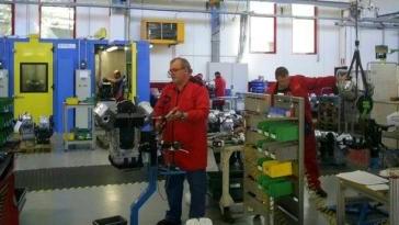 Alla Piaggio vendite in calo del 3% nel 2010 il mercato ha perso il 30%
