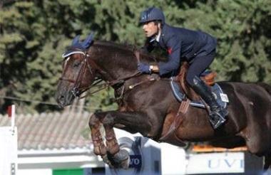 <b>OLTRE LOSTACOLO.</b> Il follonichese Emilio Bicocchi 