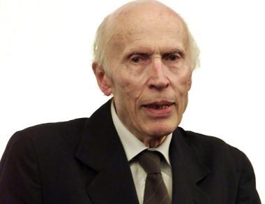 Il regista francese Eric Rohmer     