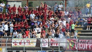 Spalti gremiti allo stadio Mannucci per la prima gara in casa del Pontedera