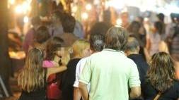 Furti e raid notturni negli stand