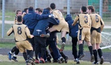 <b>GIOIE E DOLORI</b> Il P.Piagge e, sotto, il Pisa SC 