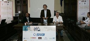 Il sindaco Bellandi con Rossi e lassessore Pucci durante la conferenza stampa in municipio 
