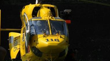 L’elicottero della Regione ha trasportato il ferito all’ospedale di Pisa
